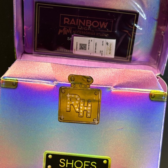 Rainbow High Mini Accessories Studio Violet Willow Crystal High Heels 👠 Violet - Picture 4 of 11